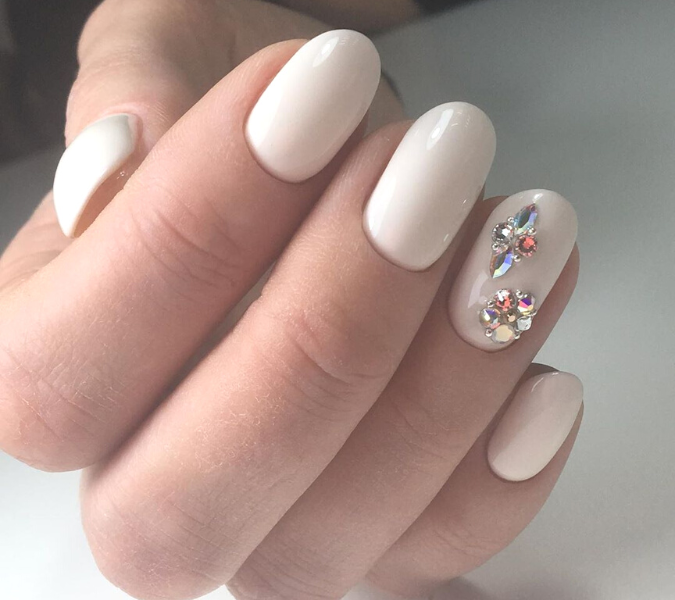 Гел лак 110 Luxio Ivory