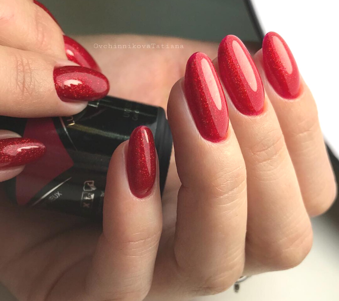 Гел лак 703 Luxio Sparkles Luscious