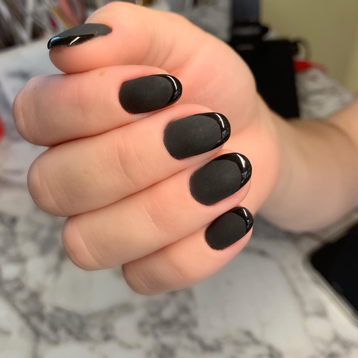Гел лак 053 Luxio Noir